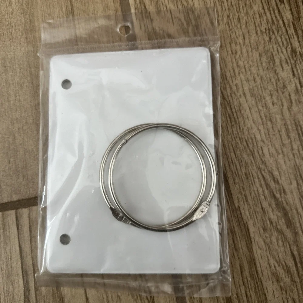 Darice Floss Organizer Poly Bag Binder 2 Binder Covers and 2 Binder Rings
